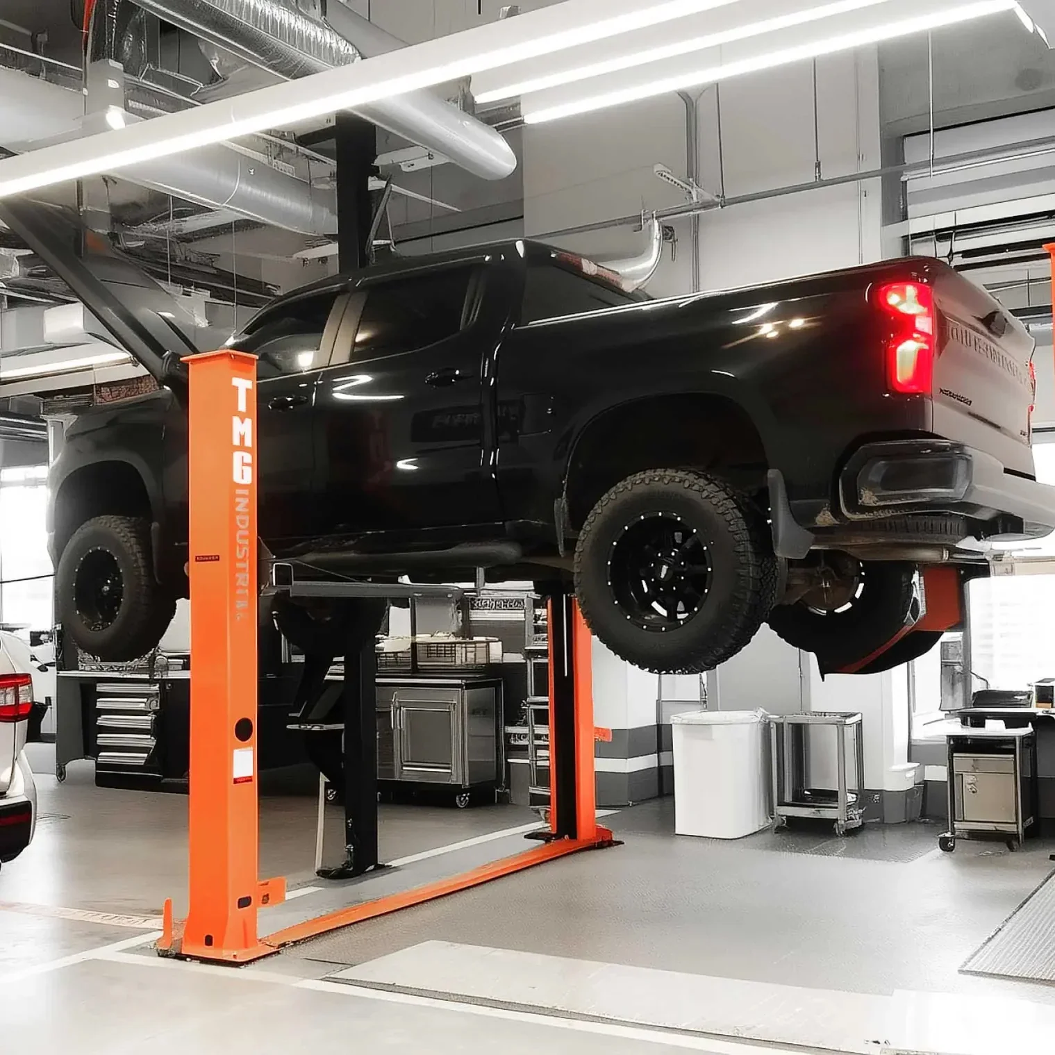 Two-Post Auto Lift, 10,000 lb Capacity with Floor Plate & Dual Lock for Shop & Garage TMG-TPL45 - Image 3